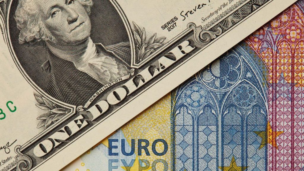 Triển vọng EUR/USD Phụ Thuộc Vào Quyết Định Lãi Suất Của ECB