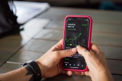 VPBankS chính thức phân phối chứng chỉ quỹ của Dragon Capital qua nền tảng NEO Invest